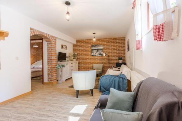 Apartments Rensi 扎达尔 外观 照片